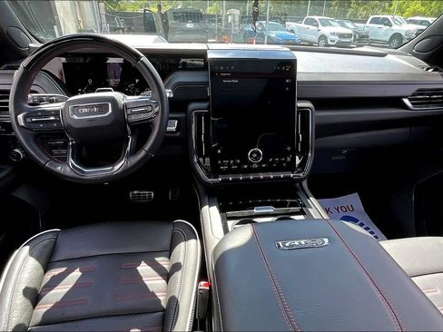 Used 2025 GMC Yukon AT4 Ultimate w/ LPO, Floor Liner Package AWD/4WD image 6