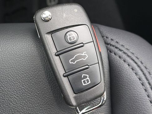 Certified 2023 Audi Q3 2.0T Premium Plus image 29