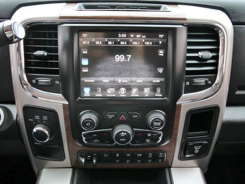 Used 2016 RAM 2500 Laramie image 29