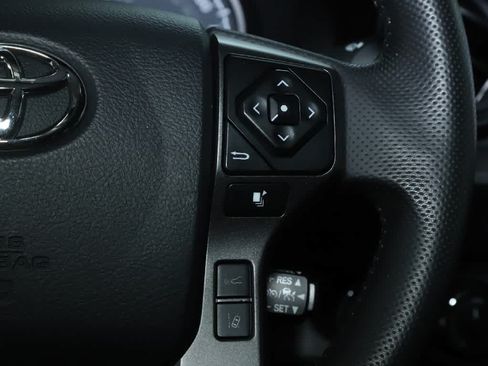 Certified 2023 Toyota Tacoma TRD Off-Road AWD/4WD image 23