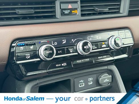 New 2025 Honda Pilot Elite image 23