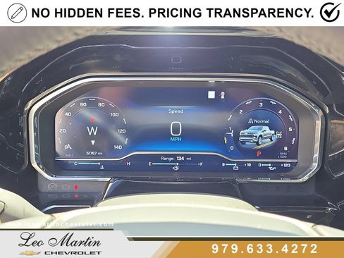 Used 2023 Chevrolet Silverado 1500 ZR2 w/ Technology Package AWD/4WD image 23
