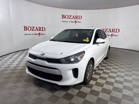 Used 2019 Kia Rio S image 4