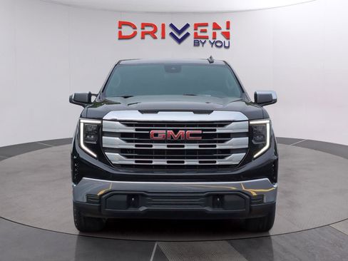 Used 2022 GMC Sierra 1500 SLE AWD/4WD image 8