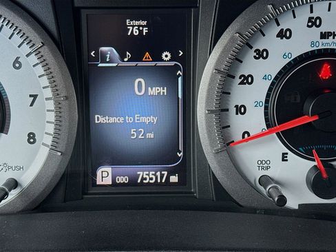 Used 2017 Toyota Sienna SE FWD image 8