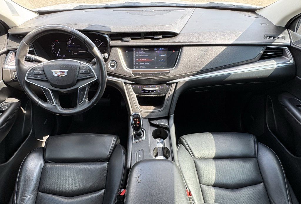 Used 2017 Cadillac XT5 Luxury w/ Driver Awareness Package FWD image 26