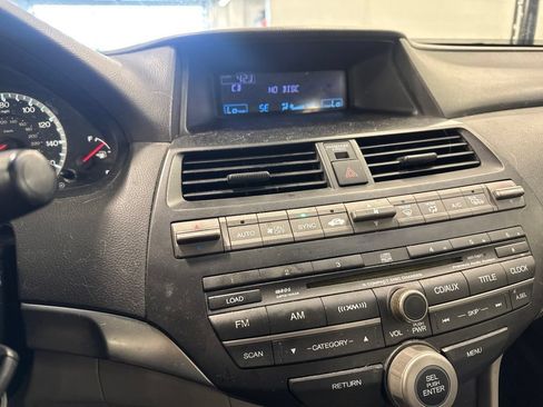Used 2010 Honda Accord EX-L image 11