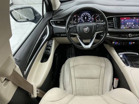 Used 2022 Buick Enclave Premium w/ Experience Buick Package FWD image 32