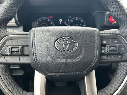 New 2025 Toyota Tacoma TRD Off-Road image 20