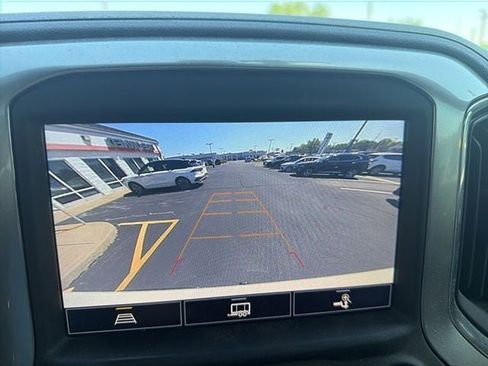 Used 2022 Chevrolet Silverado 1500 LTZ image 22