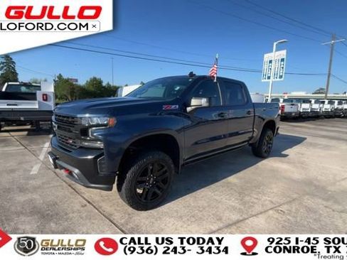 Used 2021 Chevrolet Silverado 1500 LT Trail Boss w/ Convenience Package II AWD/4WD image 4