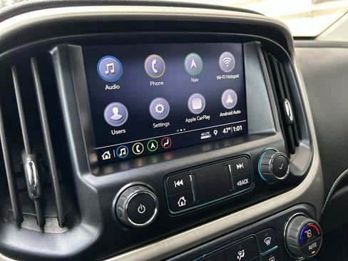 Used 2021 GMC Canyon Denali image 19