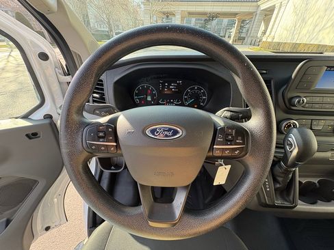 Used 2024 Ford Transit 250 Low Roof w/ Exterior Upgrade Package image 17