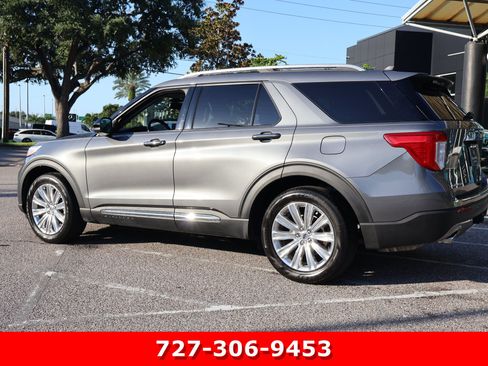 Used 2022 Ford Explorer Limited w/ Equipment Group 301A RWD image 7