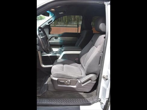 Used 2011 Ford F150 Raptor image 15