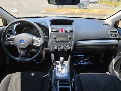 Used 2014 Subaru Crosstrek 2.0i Premium AWD/4WD image 9