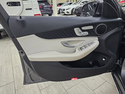 Used 2017 Mercedes-Benz C 300 Sedan w/ Premium 1 Package image 37