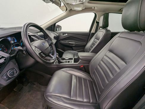 Used 2019 Ford Escape SEL image 4