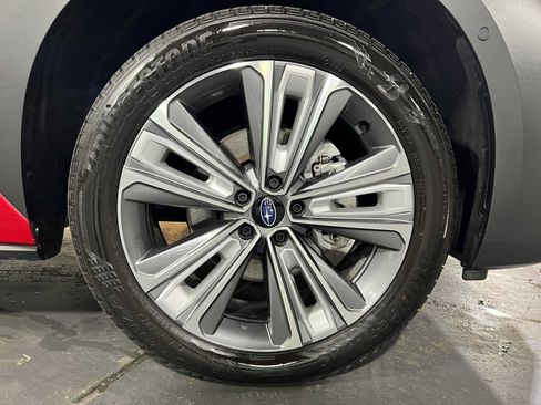 Used 2025 Subaru Solterra w/ Limited Package AWD/4WD image 9