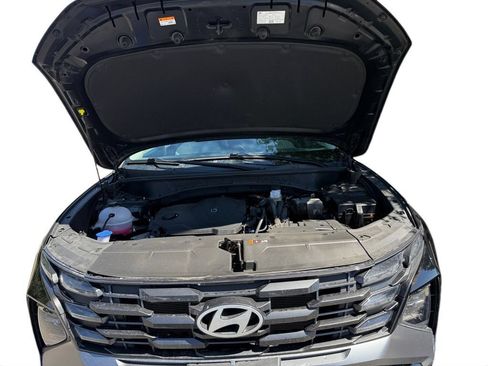 Used 2025 Hyundai Tucson SEL FWD image 18