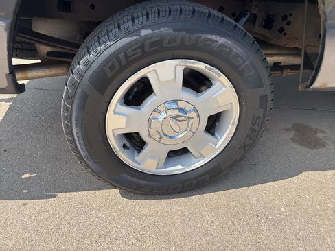 Used 2010 Ford F150 XLT RWD image 19