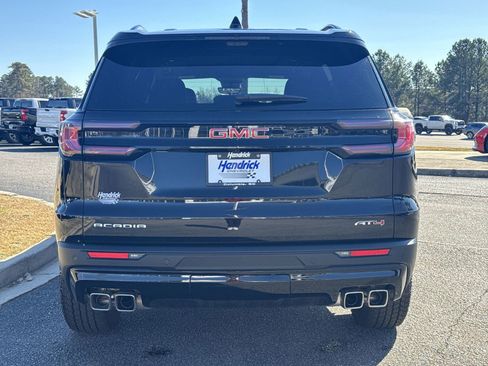 Used 2026 GMC Acadia AT4 w/ Super Cruise Package image 9