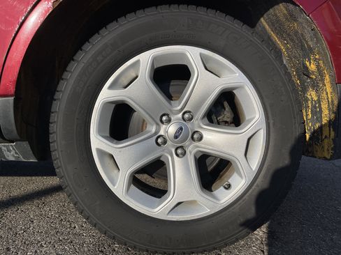 Used 2013 Ford Edge SEL image 21