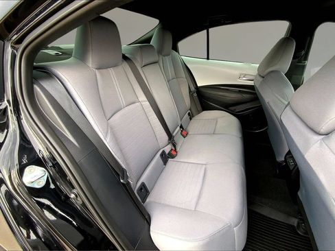 Used 2025 Toyota Corolla SE FWD image 25