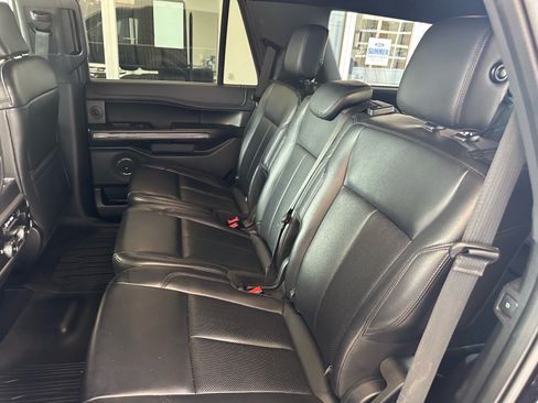 Certified 2019 Ford Expedition XLT w/ Equipment Group 202A AWD/4WD image 24