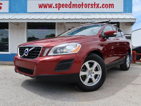 Used 2013 Volvo XC60 3.2 AWD/4WD image 1
