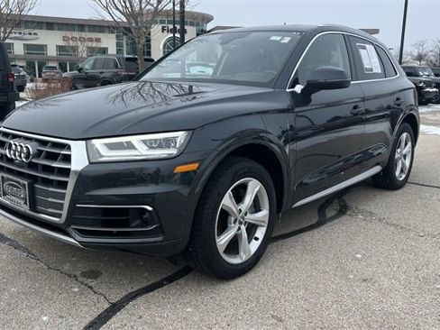Used 2020 Audi Q5 Prestige image 10