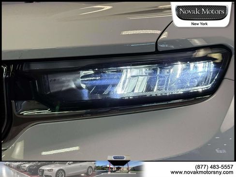 Used 2023 Jeep Grand Cherokee L Limited AWD/4WD image 10