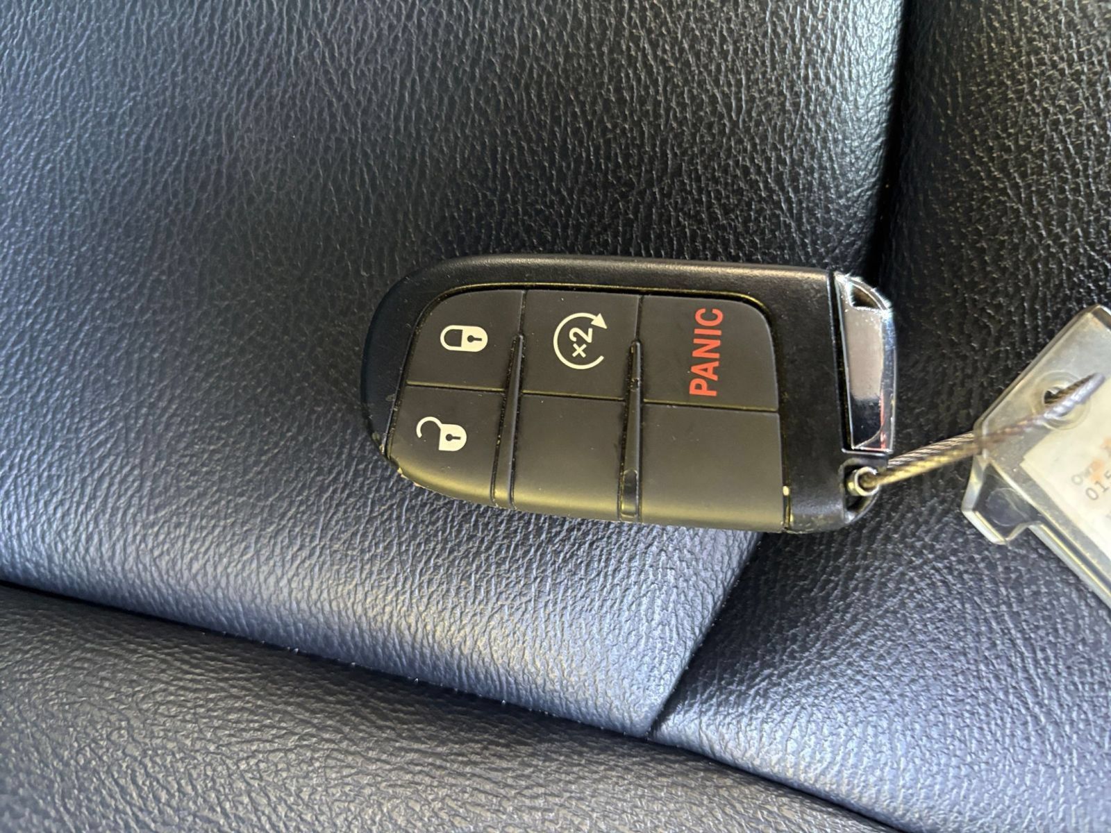 Used 2025 Jeep Compass Limited AWD/4WD image 20