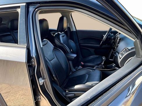 Used 2020 Jeep Compass Limited image 7