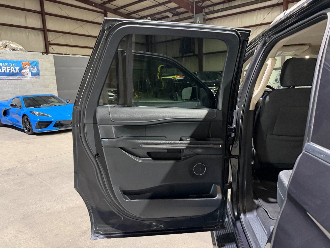 Used 2024 Ford Expedition Max XLT RWD image 15