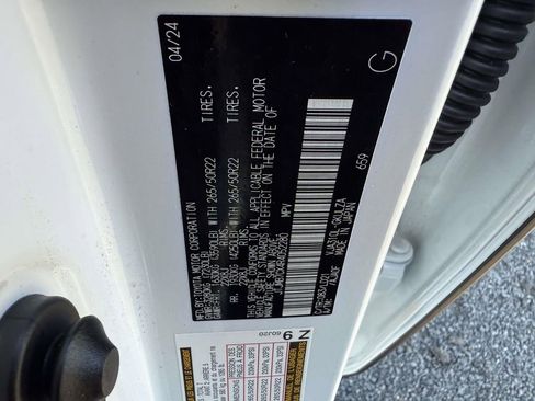 Used 2024 Lexus LX 600 F Sport image 32