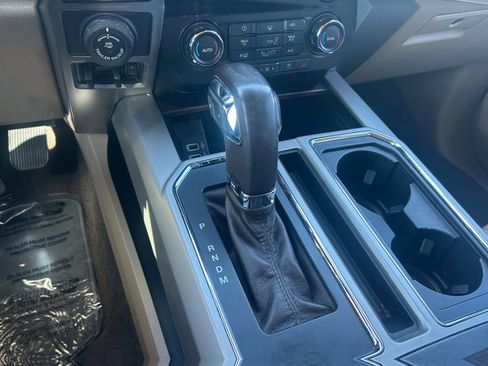 Used 2020 Ford F150 Lariat image 22