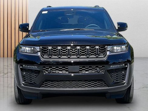 New 2026 Jeep Grand Cherokee L Limited AWD/4WD image 3
