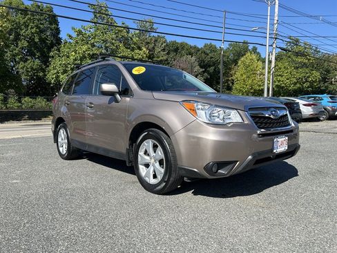 Used 2015 Subaru Forester 2.5i Limited AWD/4WD image 3