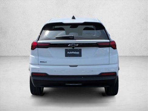 New 2027 Chevrolet Bolt LT w/ Comfort Package FWD image 8