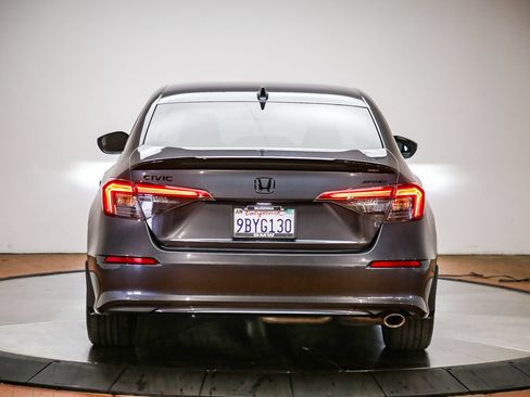 Used 2022 Honda Civic Sport image 3