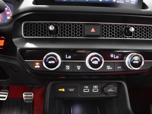Used 2025 Honda Civic Type R image 29