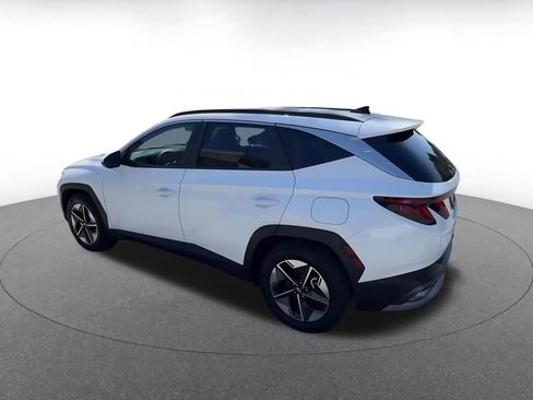 Used 2025 Hyundai Tucson SEL FWD image 10