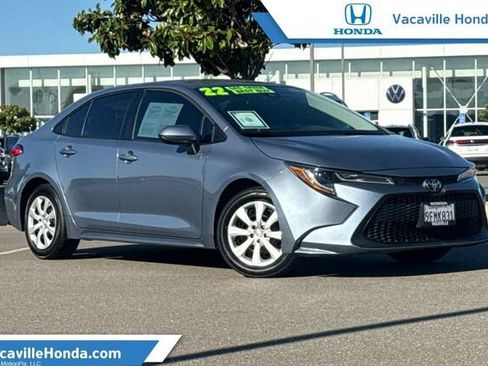 Used 2022 Toyota Corolla LE FWD image 1