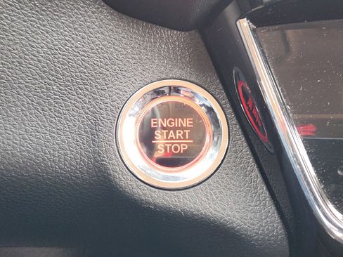 Used 2021 Honda HR-V EX image 23