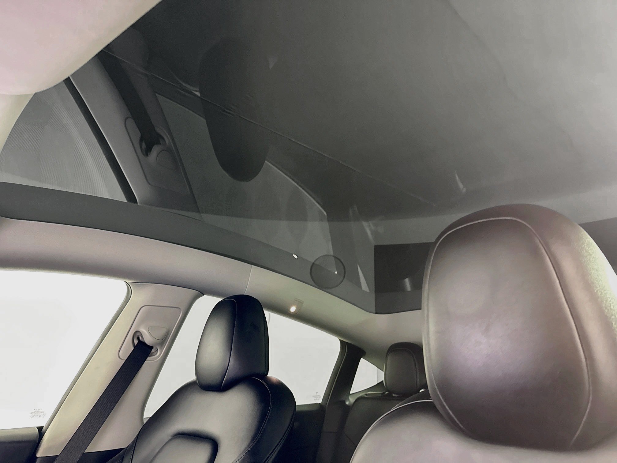 Used 2024 Tesla Model Y Long Range AWD/4WD image 23