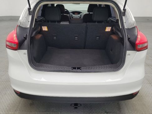 Used 2017 Ford Focus SE FWD image 29