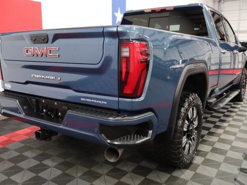 Used 2024 GMC Sierra 2500 Denali w/ Denali Reserve Package AWD/4WD image 18