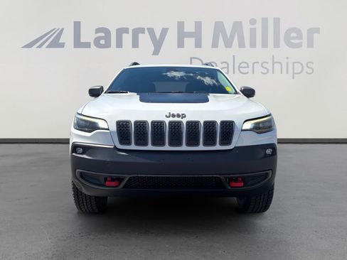 Used 2019 Jeep Cherokee Trailhawk w/ Comfort/Convenience Group AWD/4WD image 8