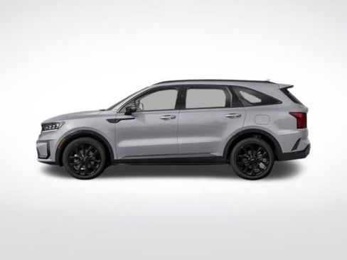 Used 2022 Kia Sorento SX image 2